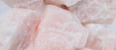 Roosa kvarts kristall mõju ja omadused